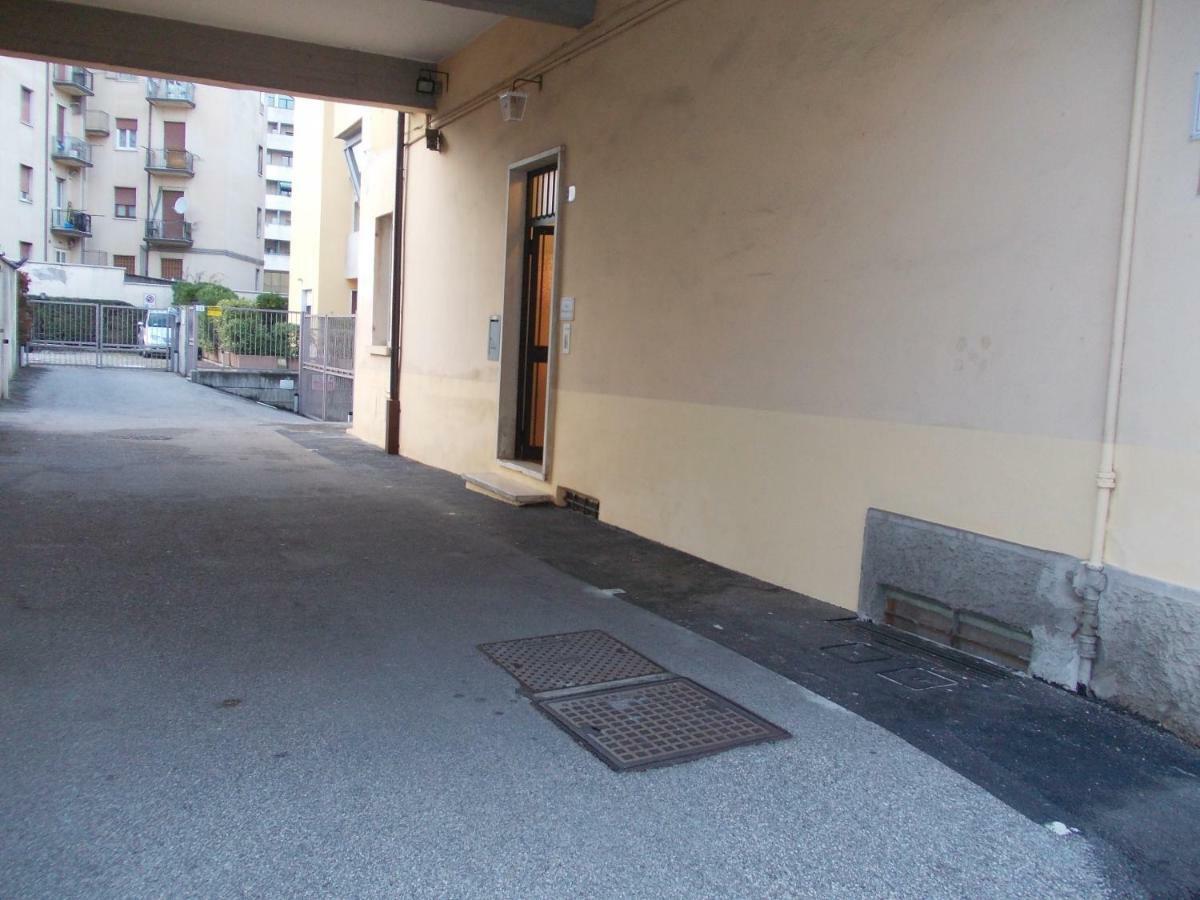 Отель Romagnoli 36 Верона Экстерьер фото